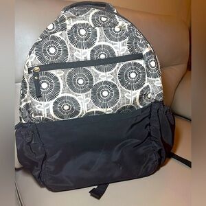 Studio C Black and White Flower Backpack/Laptop Tote - EUC